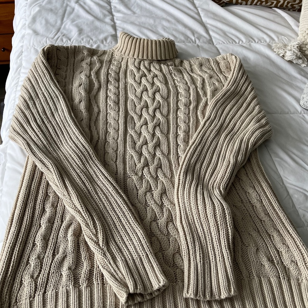 Company chunky men’s sweater
